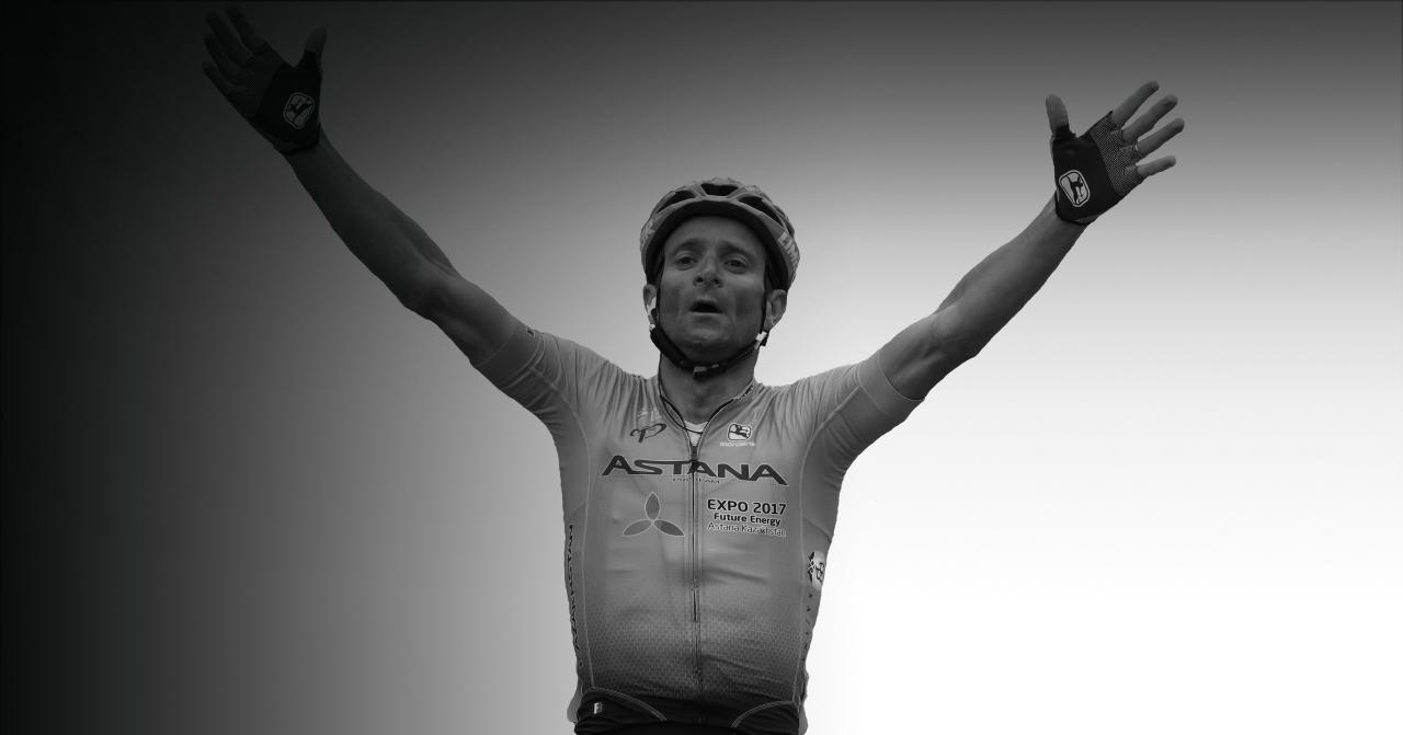 Fond d'écran noir et blanc Michele Scarponi mort le 22 avril 2017